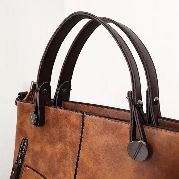 “Seven of Nine” [Cedar] (CLOSING CLOSET SALE) - Picture 5 of 7